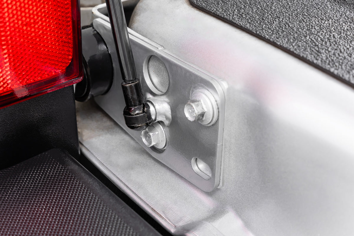 Tailgate Assist | Ford F-150/F-250/F-350 2WD/4WD (2015-2026)