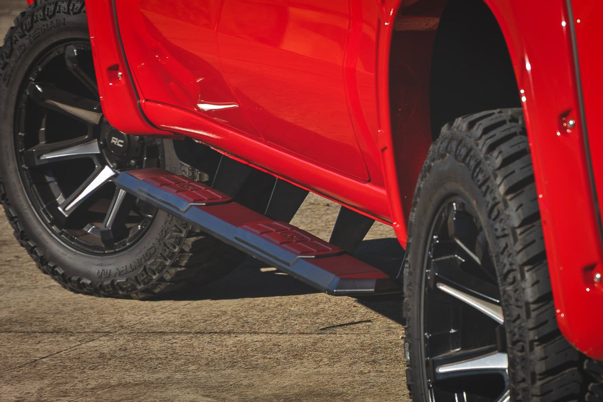 TR2 Running Boards | Chevy/GMC 1500/2500HD/3500HD (19-26)