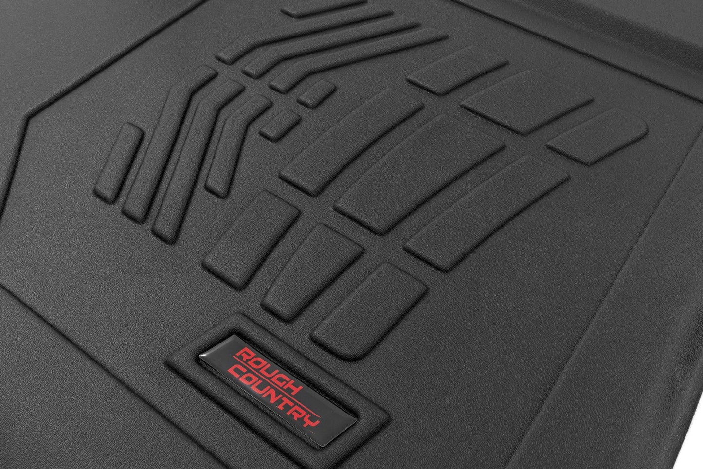 Sure-Fit Floor Mats | Front Over Hump | Crew | Chevy/GMC 1500/2500HD/3500HD (19-26 & Classic)