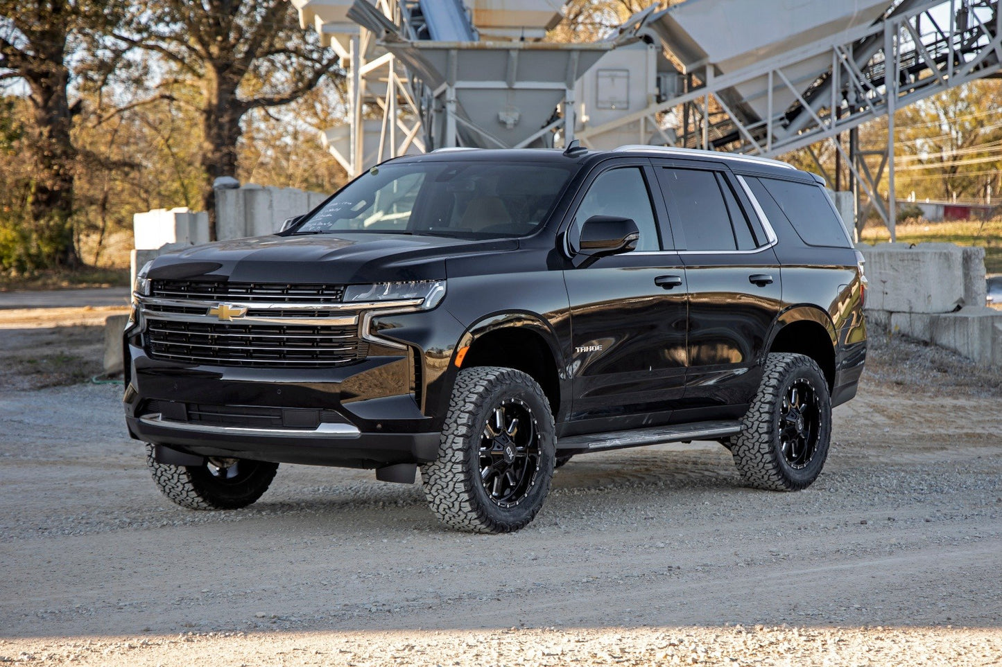 3.5 Inch Lift Kit | M1 Struts | Chevy/GMC SUV 1500 4WD (2021-2025)