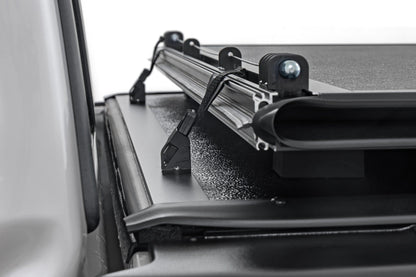 Hard Low Profile Bed Cover | 5'7" Bed | Ford F-150 2WD/4WD (2004-2014)