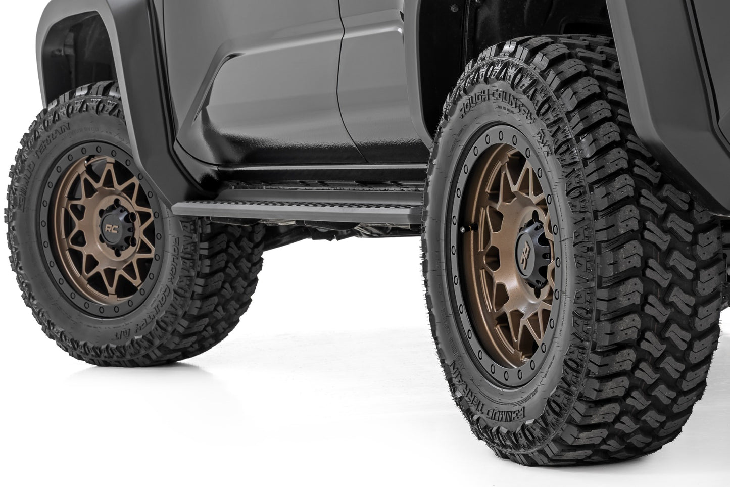 Rough Country 78 Series Wheel | Simulated Beadlock | Bronze/Black | 18x9 | 6x5.5 | +0mm