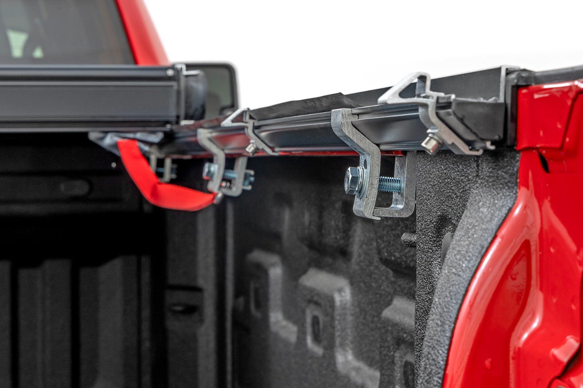 Hard Low Profile Bed Cover | 6'9" Bed | Rail Caps | Chevy/GMC 2500HD/3500HD (20-26)