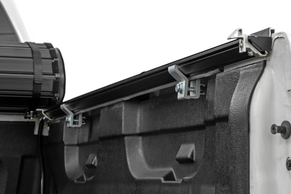 Hard Roll Up Bed Cover | 6'7" Bed | Chevy/GMC Sierra/Silverado 1500 (07-13)