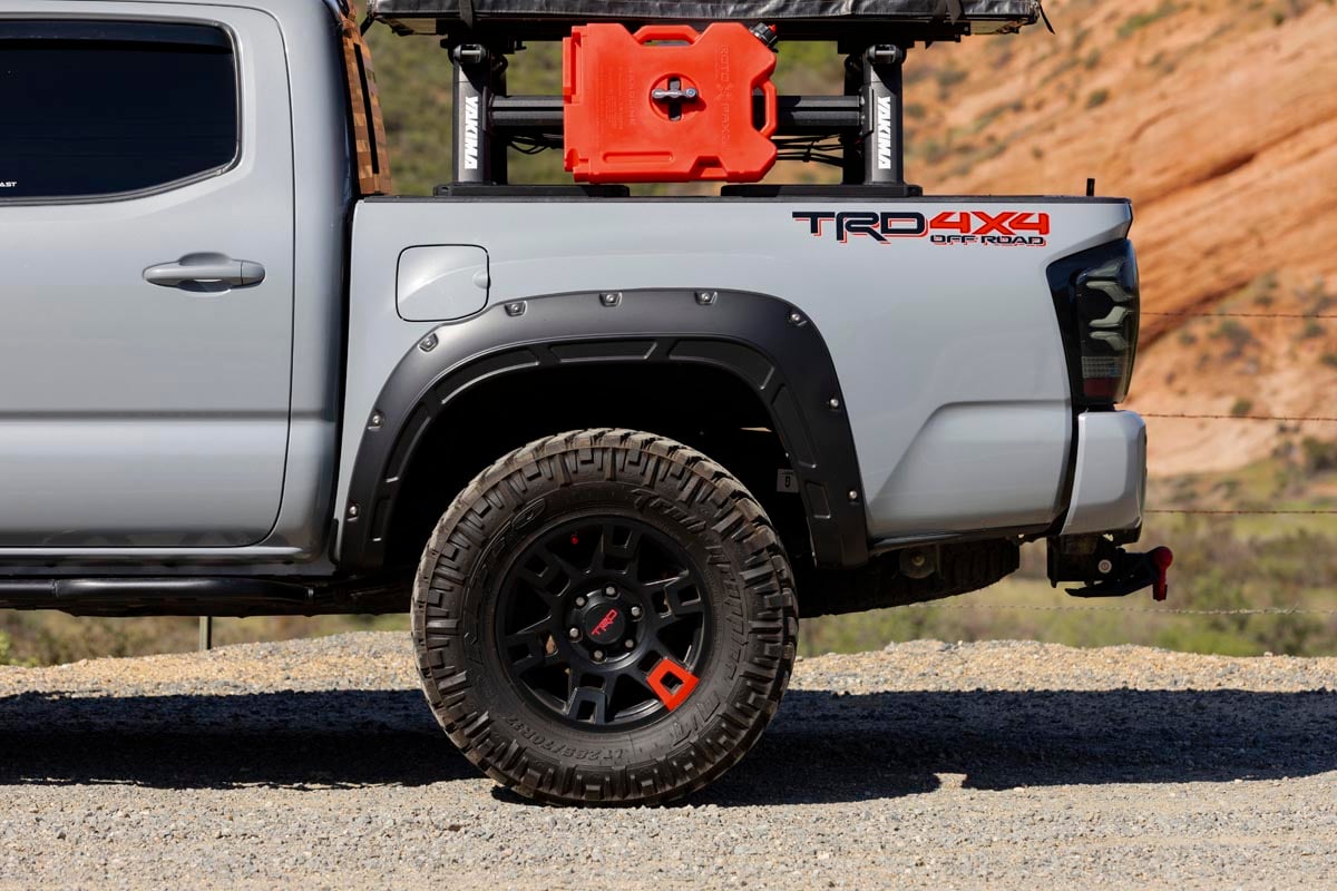 Defender Fender Flares | Toyota Tacoma 2WD/4WD (2016-2023)