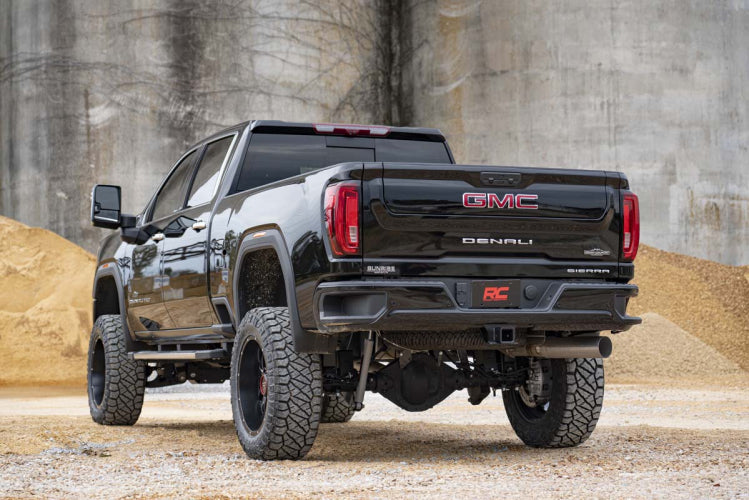 7 INCH LIFT KIT CHEVY/GMC 2500HD (20-24)