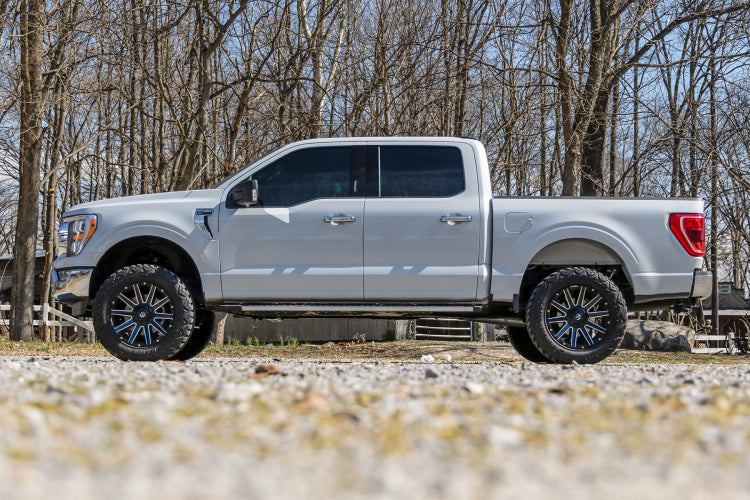4 INCH LIFT KIT FORD F-150 2WD (2021-2023)