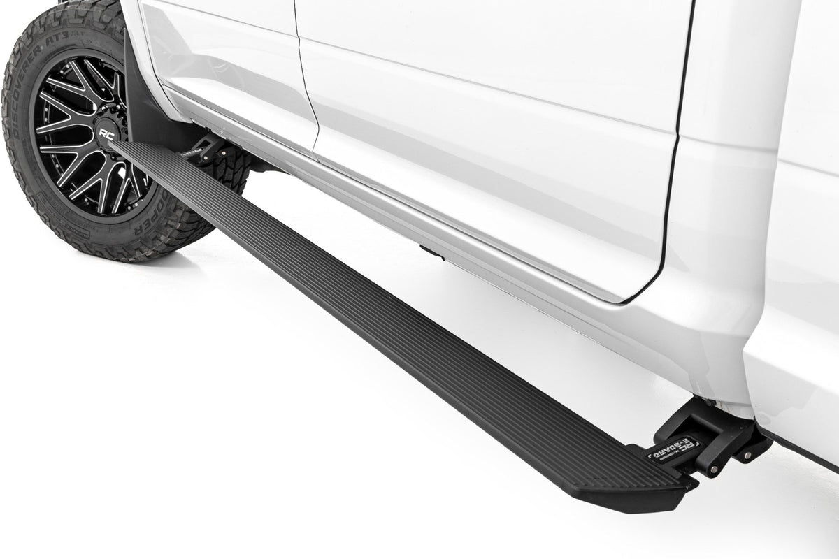 Power Running Boards | Dual Electric Motor | Crew Cab | Ram 2500 (11-26)/3500 (11-25)