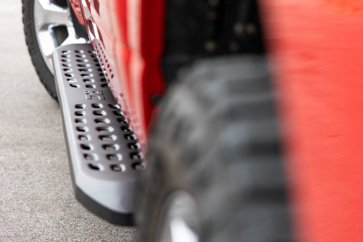RPT2 Running Boards | Crew Cab | Black | Ram 1500 2WD/4WD (2009-2018 & Classic)