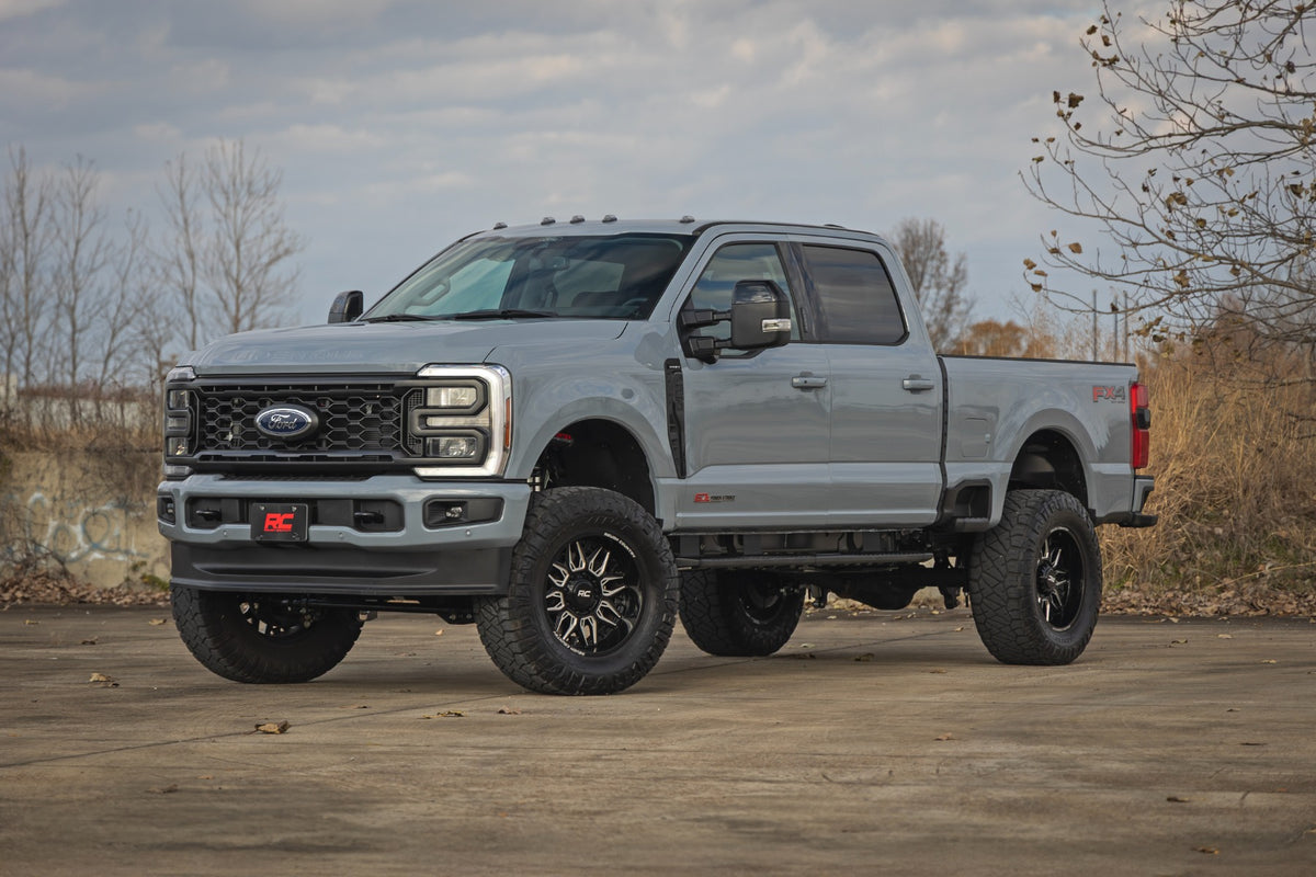 4.5 Inch Lift Kit | Radius Arm | Diesel | M1 | Ford F-250/F-350 Super Duty (23-26)