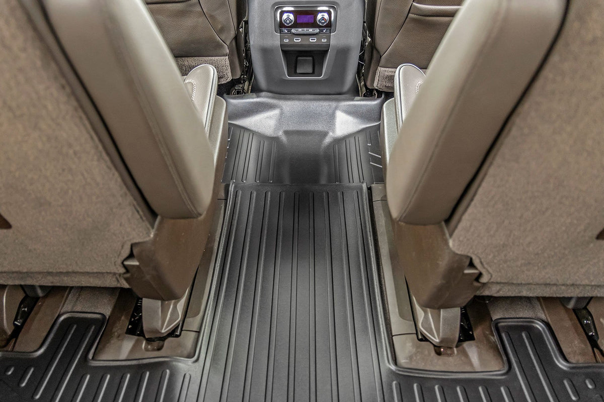 Floor Mats | FR & RR | FR/RR Bucket | Chevy/GMC Tahoe/Yukon 2WD/4WD (21-26)