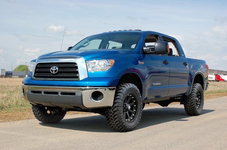 4.5" Toyota Tundra SUSPENSION LIFT KIT (07-15 TUNDRA)