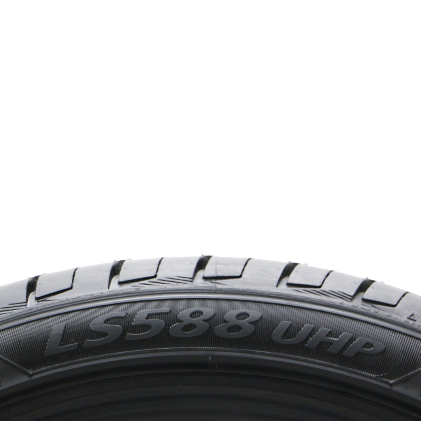 205/50R17 XL LANDSAIL LS588 UHP